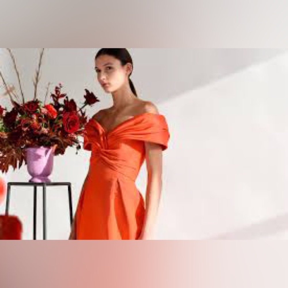 Carolina Herrera 100% Silk Dress - Orange crush